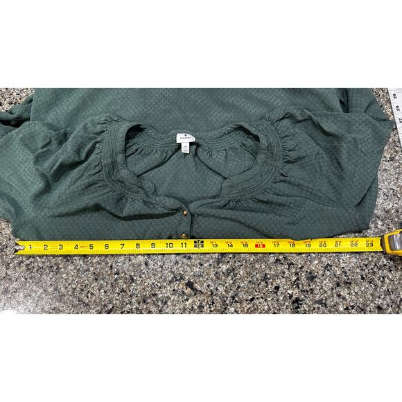 Dressbarn Top Women Plus 1X Green Bohemian Peasant Prairie Cottage Earthy Henley - Picture 7 of 8